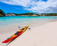¿Es seguro hacer kayak en Menorca?