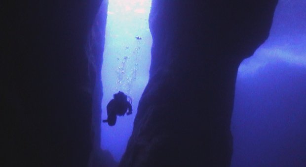 Special pack for couples, initiation diving session and kayak caves route + snorkelling in the marine reserve (price for 2)