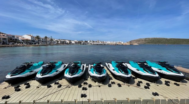 motos de agua menorca